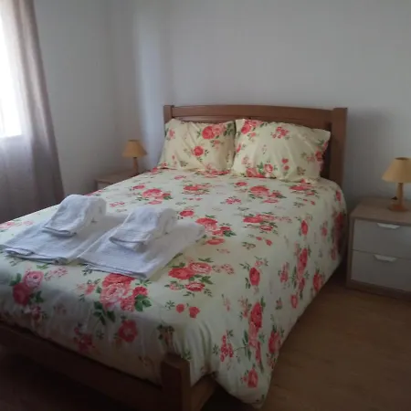 Casa Rocha Relaxe Дом отдыха Алжезур